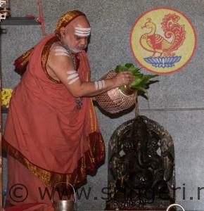04_brahma kalashabhisheka of sri aane vighneshwara swami on 10thmay at maavinakatte img_7578