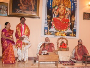 Telangana CM having Darshan of the Sringeri Jagadgurus